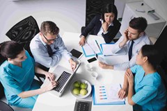 Why Pharma and Biotech Facilities Are Rethinking How They Manage Clinical Operations