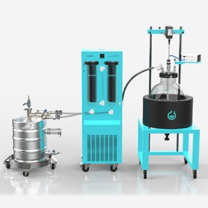 The Ecodyst EcoChyll X7 Single Sample Rotary Vacuum Evaporator distributed by SP Genevac For a high-resolution image please contact sarahp@alto-marketing.com
